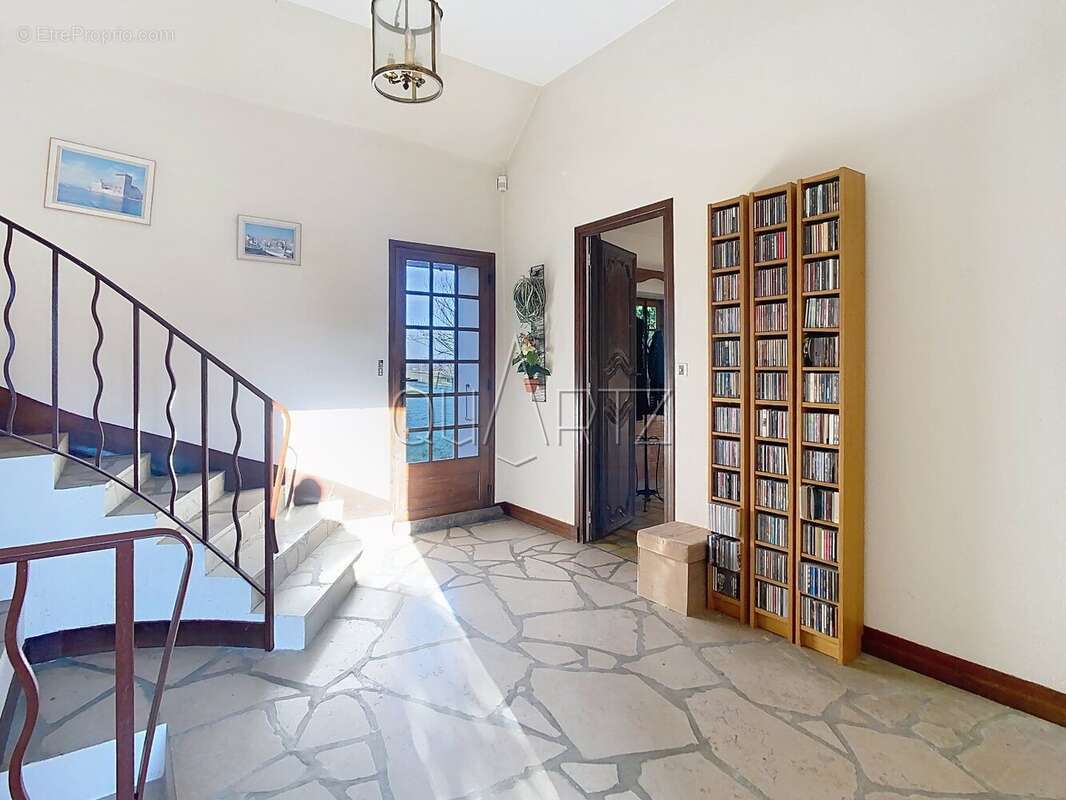 Maison à HOUDAN