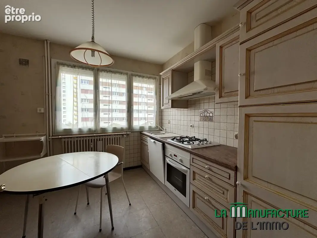 Saint etienne bellevue - appartement t4  traversant et lumineux de 79,28m2 avec 2 chambres + cave - photo 2