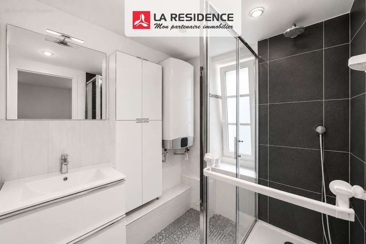 Appartement 43 m² à Versailles  - photo 4