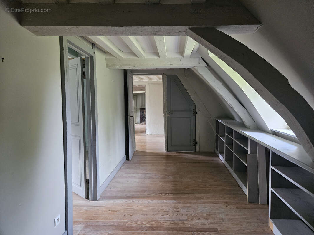 Maison à CORMEILLES