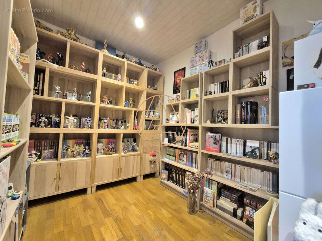 Appartement à SAINT-MAUR-DES-FOSSES