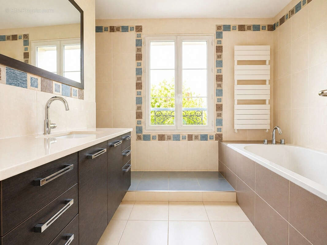Maison à SENLIS
