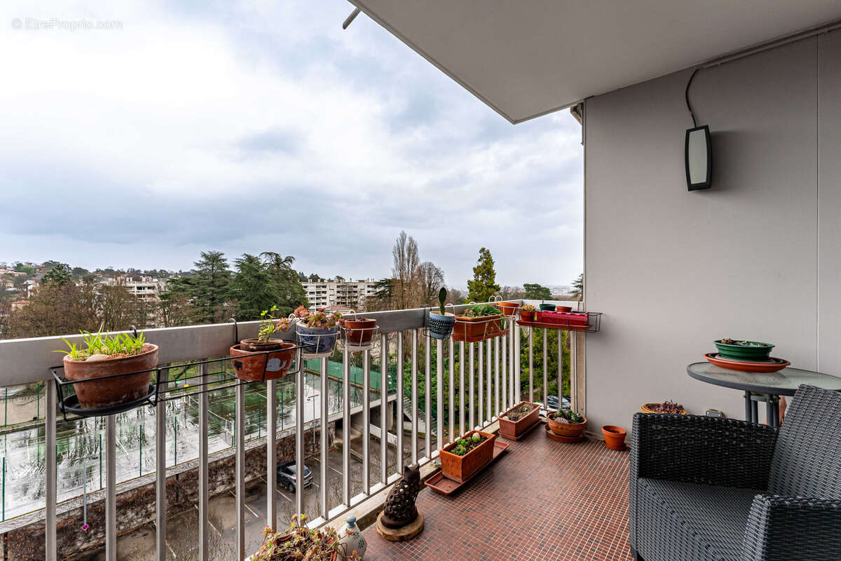 Appartement à CALUIRE-ET-CUIRE