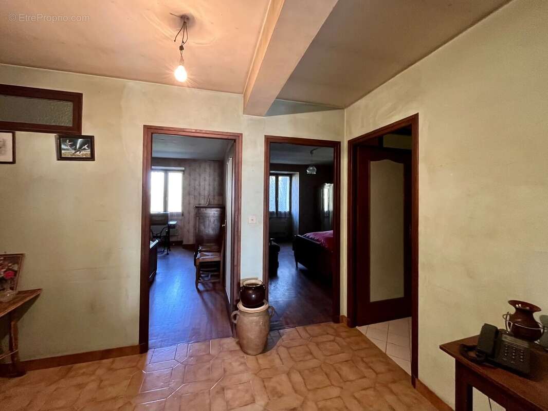 Maison à BOUTEILLES-SAINT-SEBASTIEN