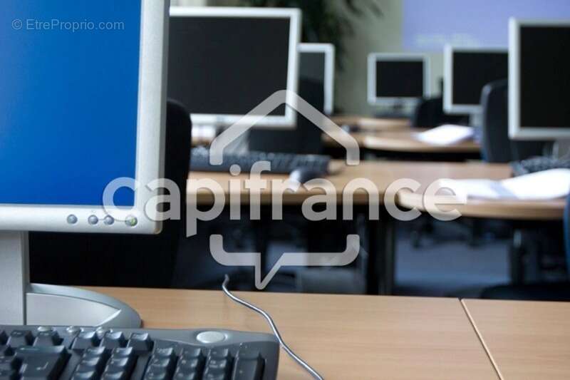 Local commercial à vendre GRENOBLE (38) - photo 2