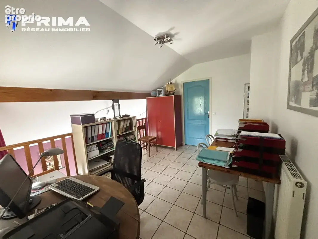 Voiron, adresse prisée et convoitée, opportunité rare ! - photo 10