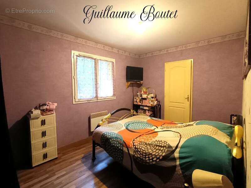Maison à vendre 6 pièces SAINT SEURIN DE BOURG (33) - photo 5