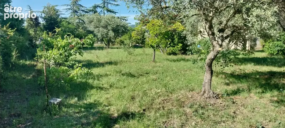 Terrain à CHATEAU-ARNOUX-SAINT-AUBAN