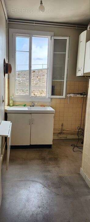 Appartement à PARIS-19E
