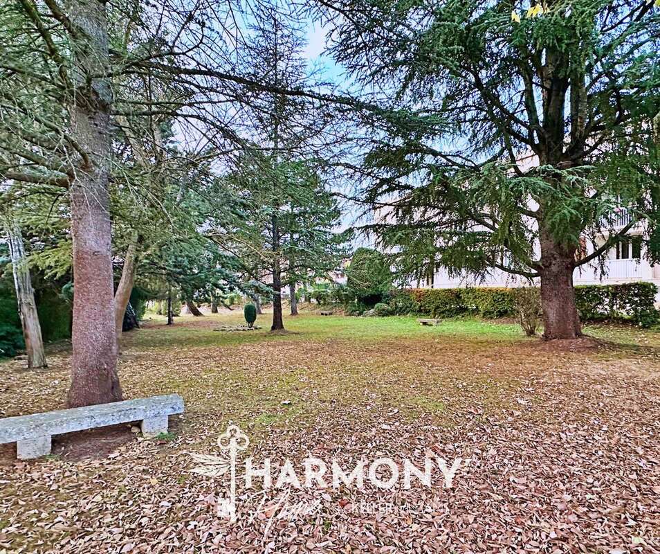 Appartement à VENELLES