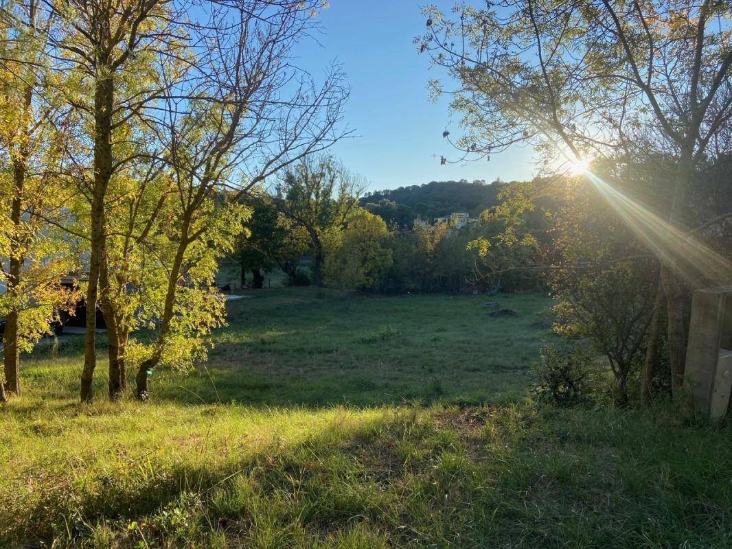 Terrain à CARCASSONNE