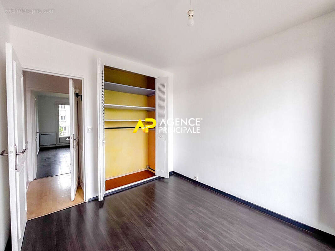 Sartrouville - Appartement 3 pièces, 2 chambres 63.65 m2 avec parking, balcon et cave - photo 7