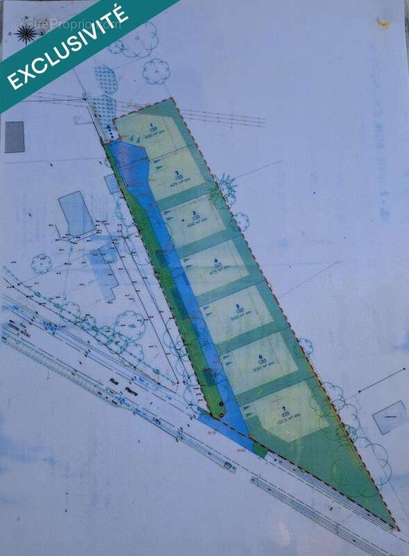 Photo 3 - Terrain à LIVRE-SUR-CHANGEON