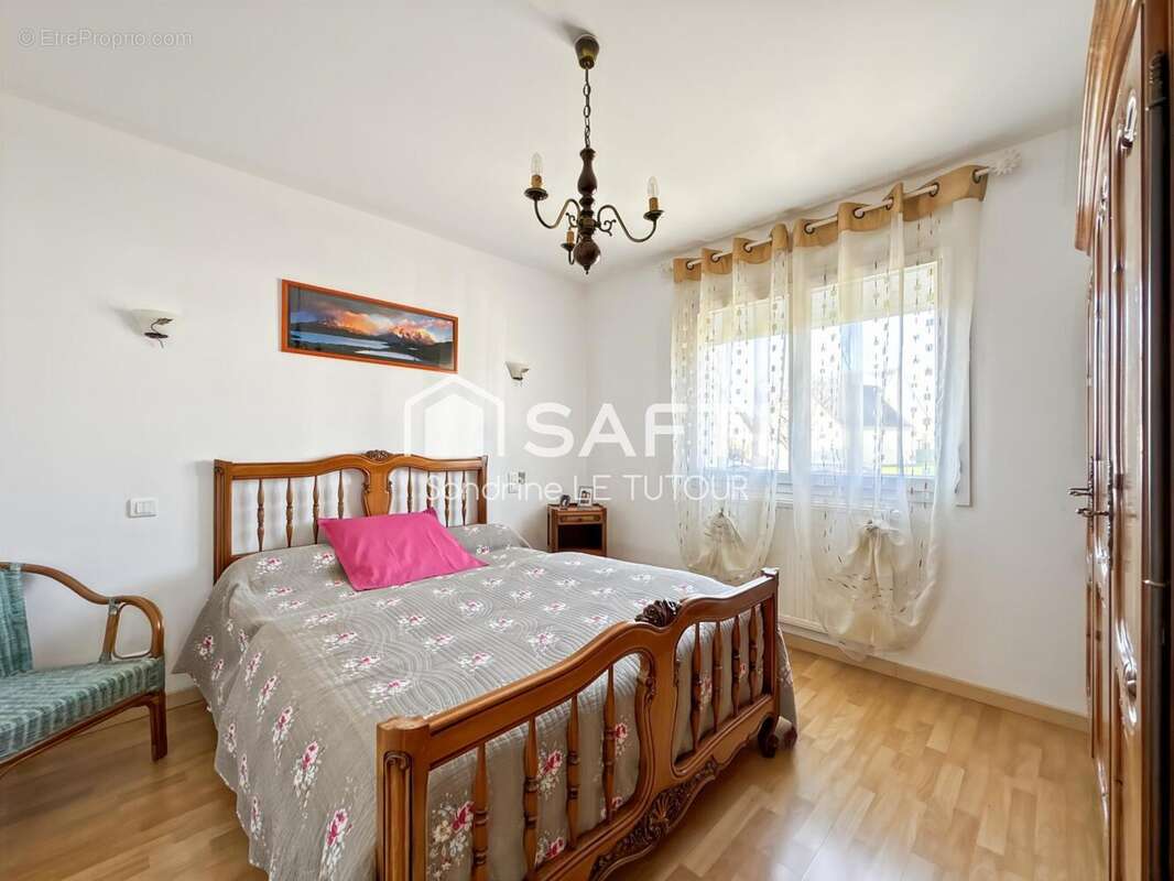 Photo 5 - Maison à SAINT-AVE