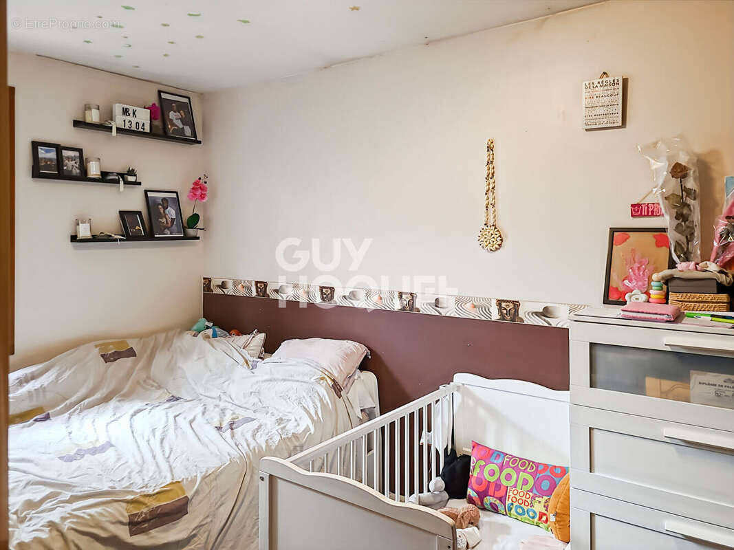 Maison à OZOIR-LA-FERRIERE