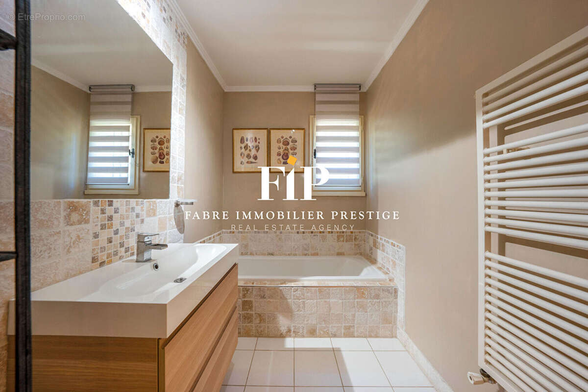 Maison à AIX-EN-PROVENCE