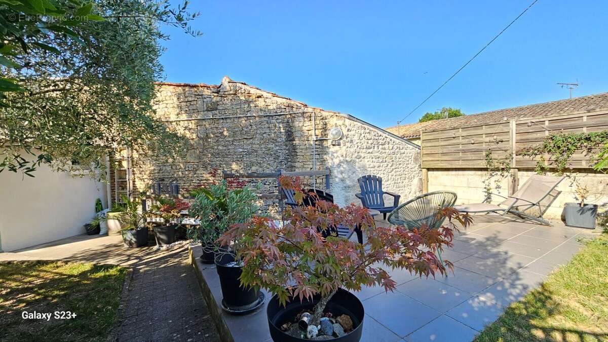 Maison 106 m² à Niort  - photo 6