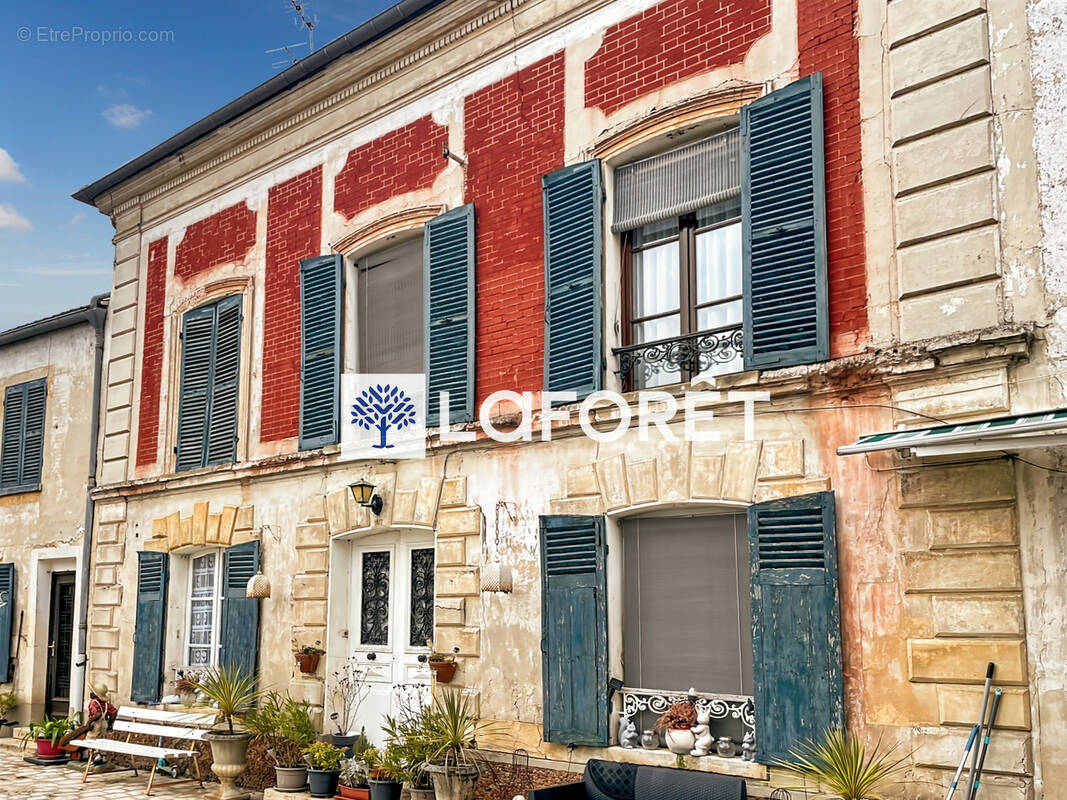Appartement à CRESPIERES