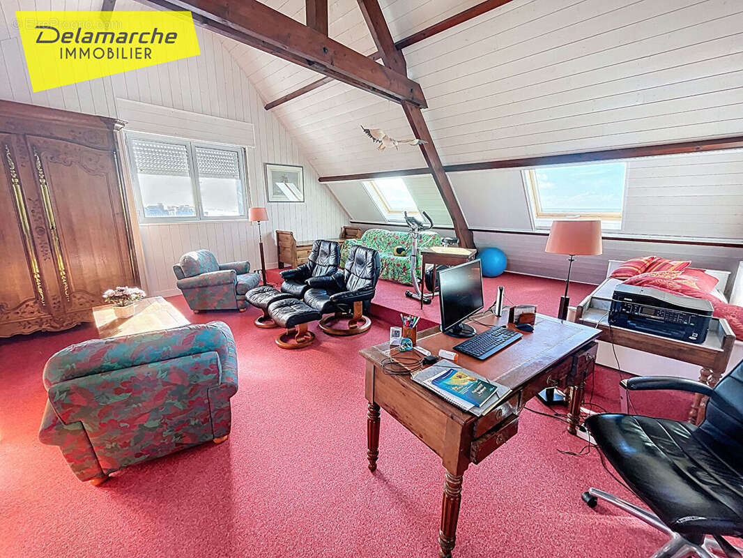 Appartement à HAUTEVILLE-SUR-MER