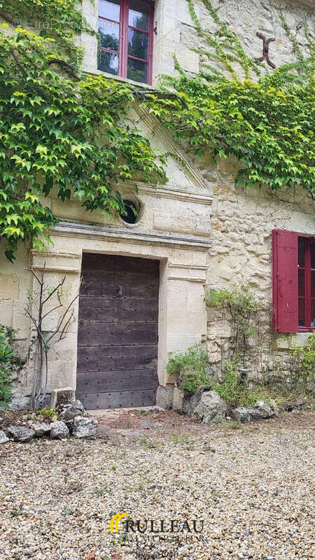 Maison à CIVRAC-DE-BLAYE