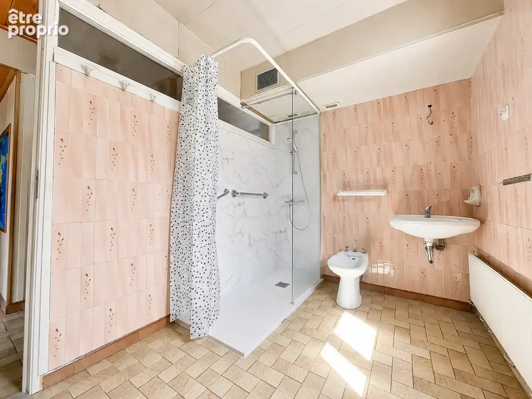 Maison 200 m2 9 pièces avec 1165m2 de terrain - photo 6
