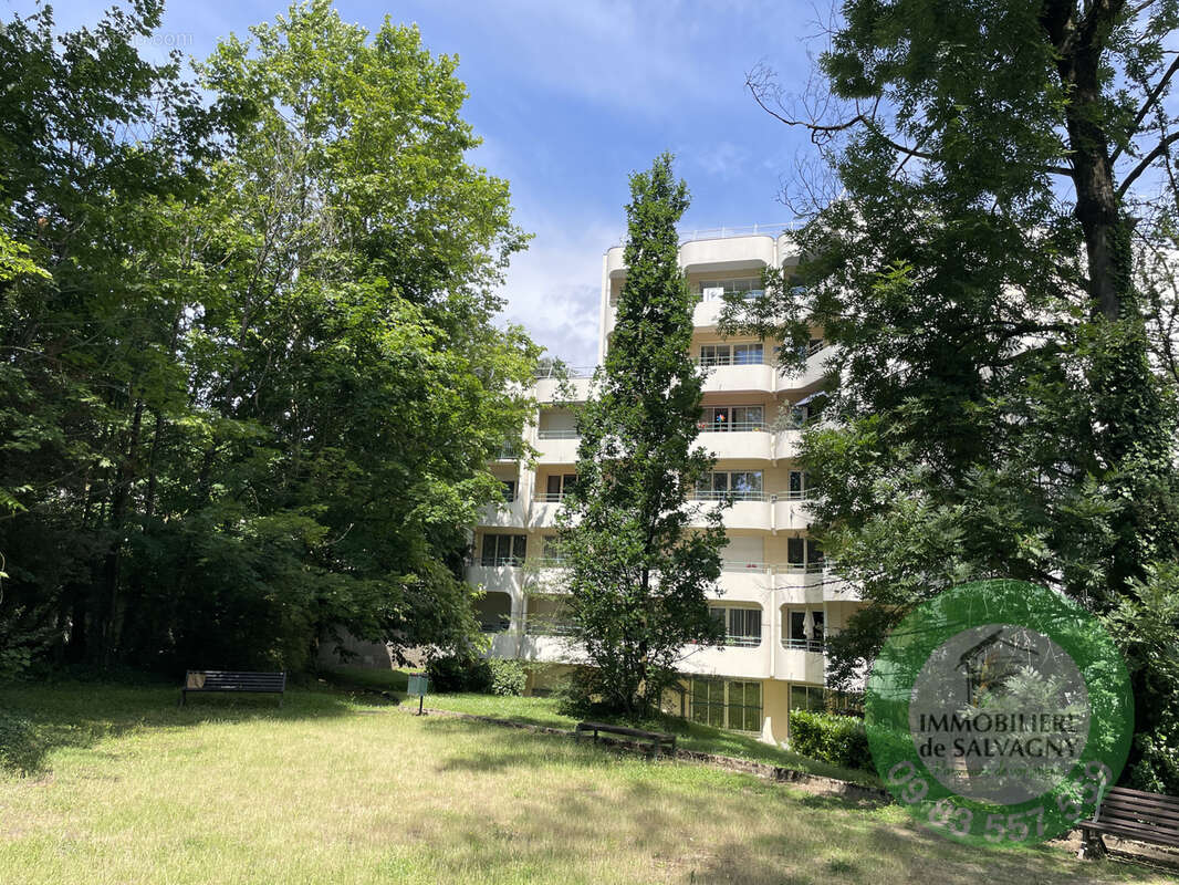 Appartement à LYON-9E