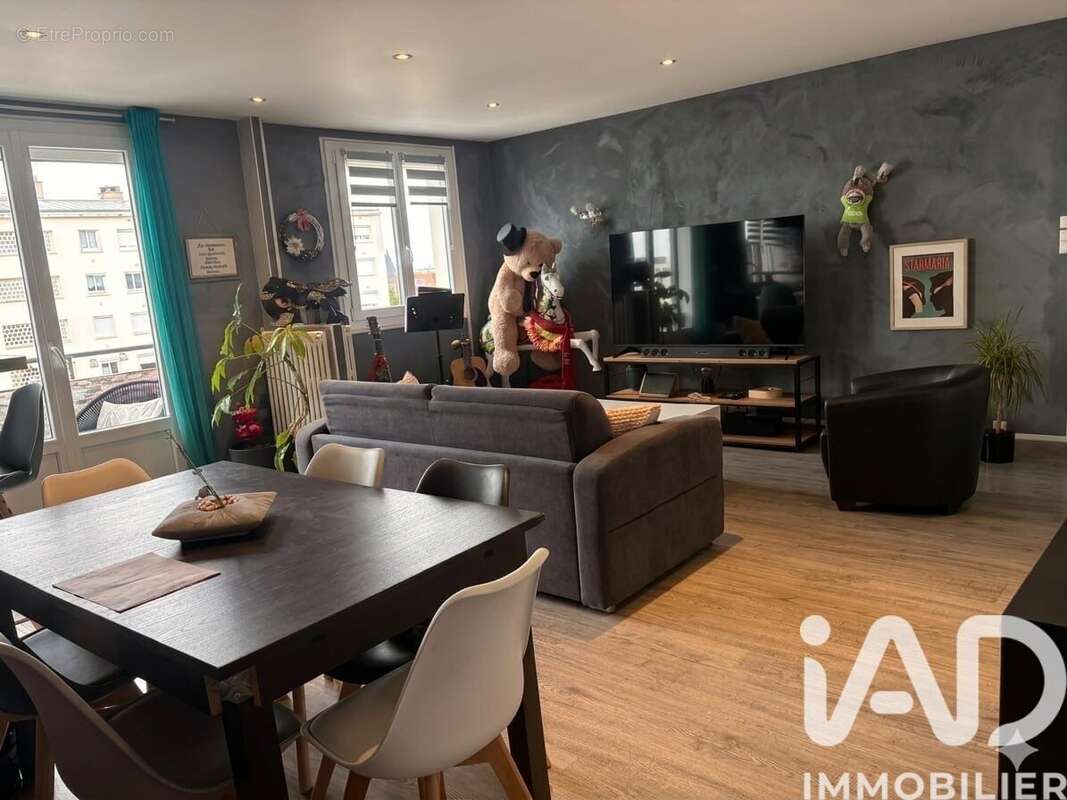 Photo 2 - Appartement à TROYES