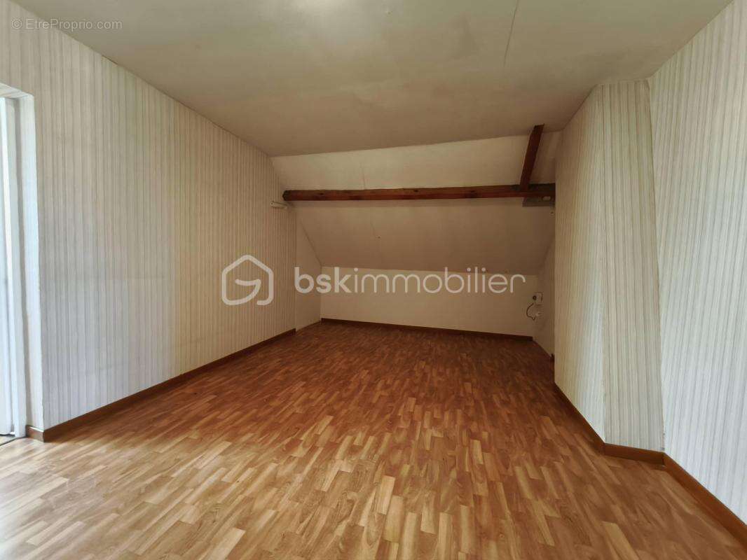 Maison à MONTMIRAIL