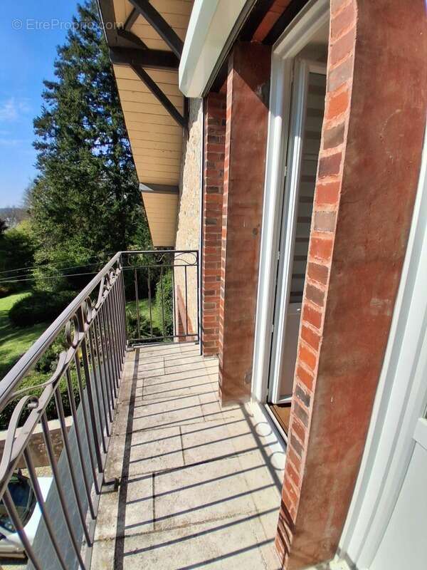Maison à RUFFEC