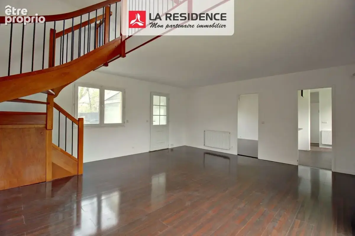 Maison 5 pièces 91 m² à vendre à Conflans-Sainte-Honorine (78700) - photo 2