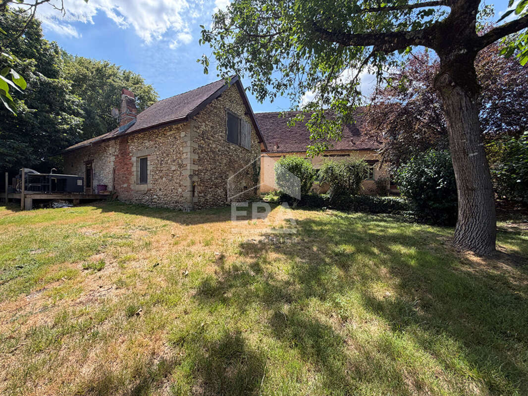 Maison 235m² à saint-pierre-de-chignac - photo 13