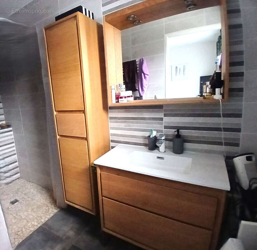 Maison à SOUCIEU-EN-JARREST