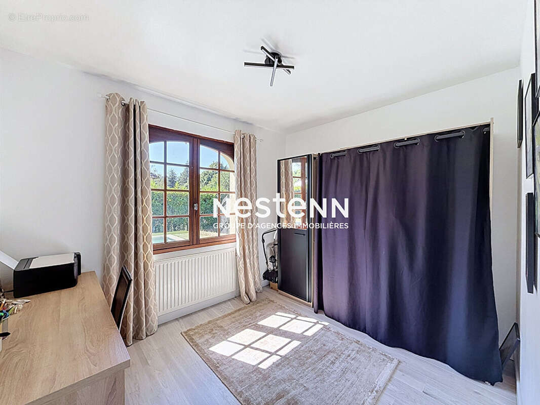 Coup de coeur à Monts : Maison familiale de 115 m² avec piscine chauffée sur plus de 1 500 m² de terrain - photo 11