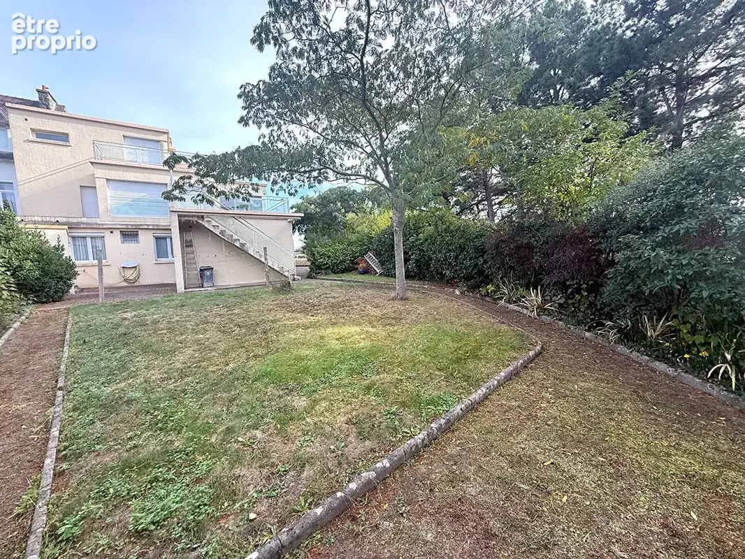 Maison d'architecte sur 702m2 de terrain - photo 20