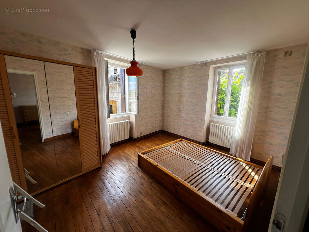 Maison à CHATELLERAULT