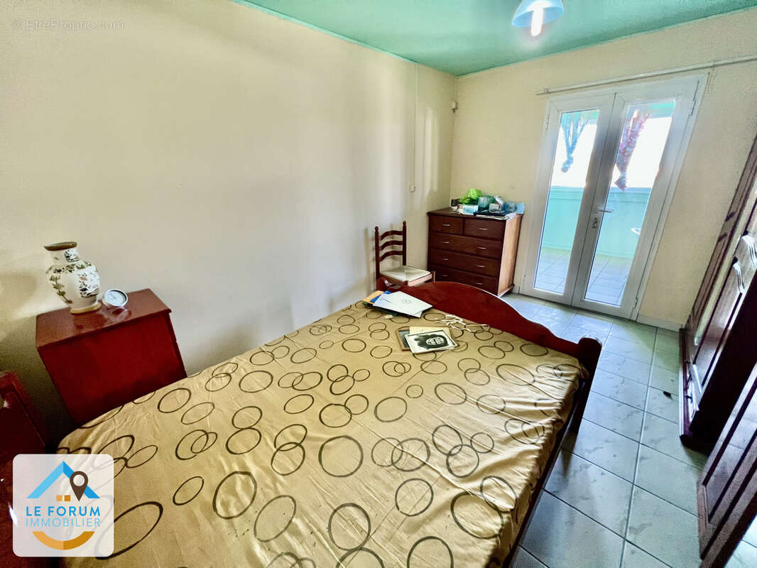 Saint joseph 97480 - villa f3 habitable de suite -varangue + garage - terrain clos et piscinable - facile d'ac - photo 6