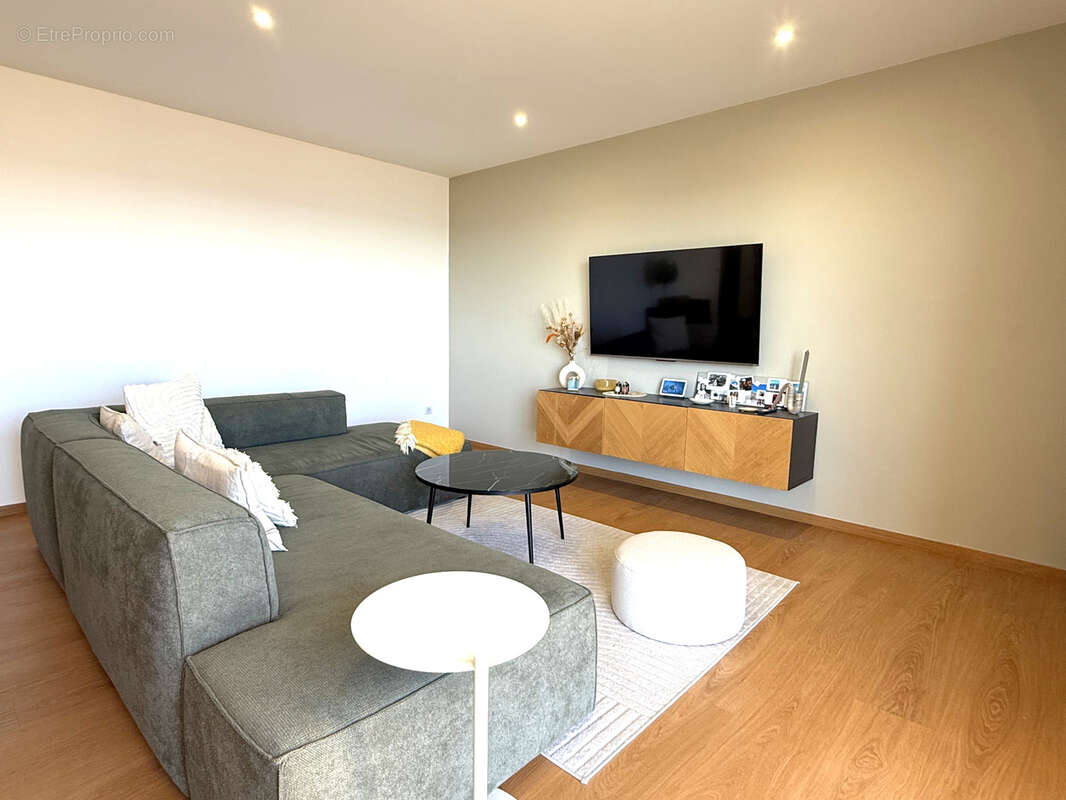 Appartement à SARI-SOLENZARA