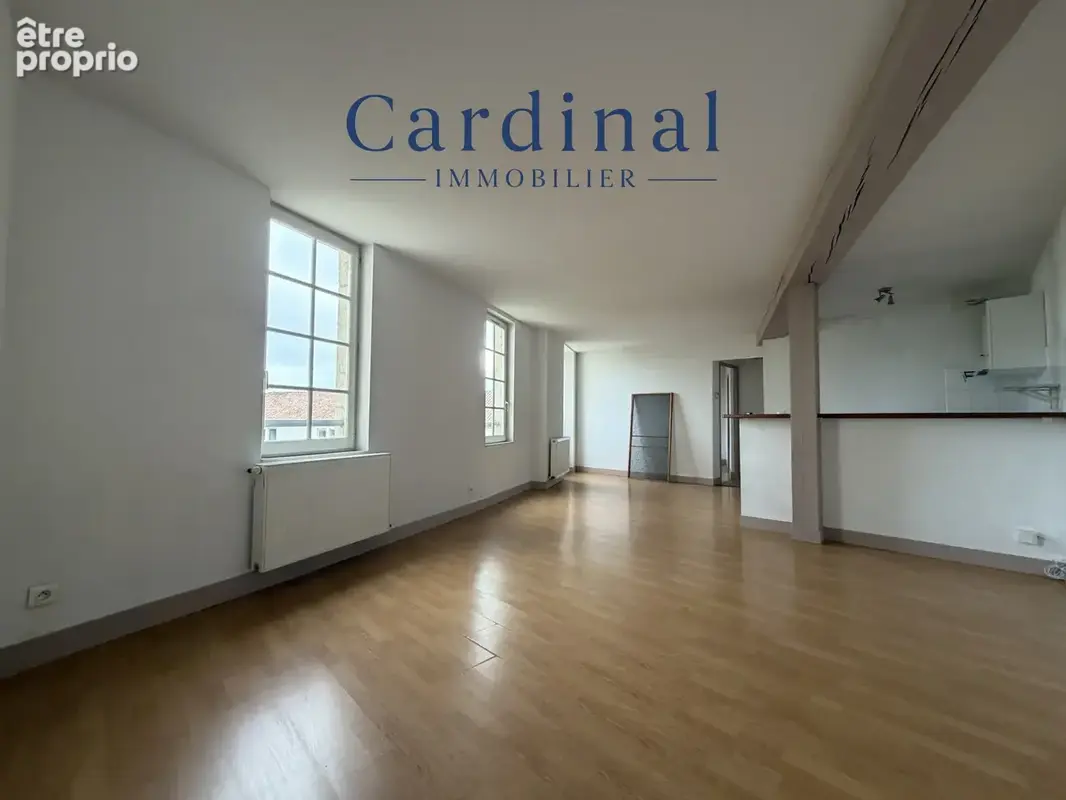 Appartement T2 - 53m2 - Centre ville historique - Saint front - photo 2
