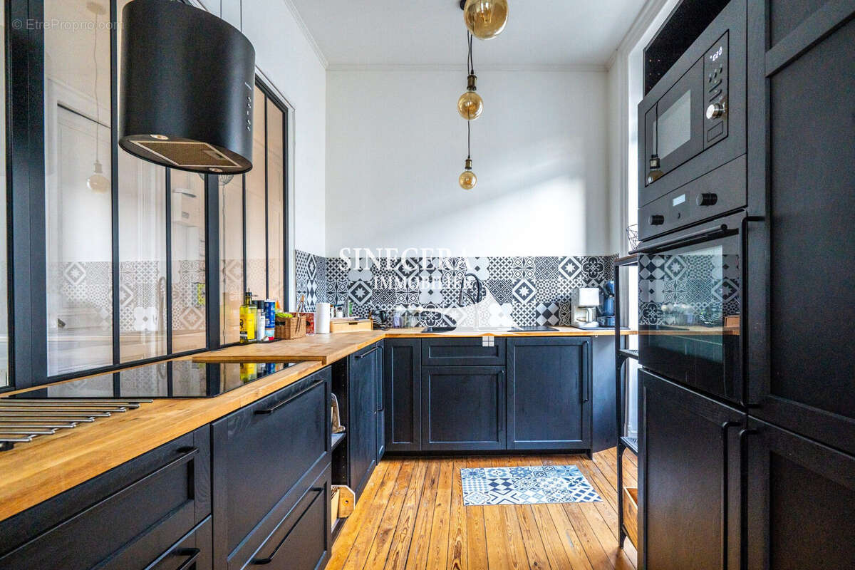 Appartement à BORDEAUX