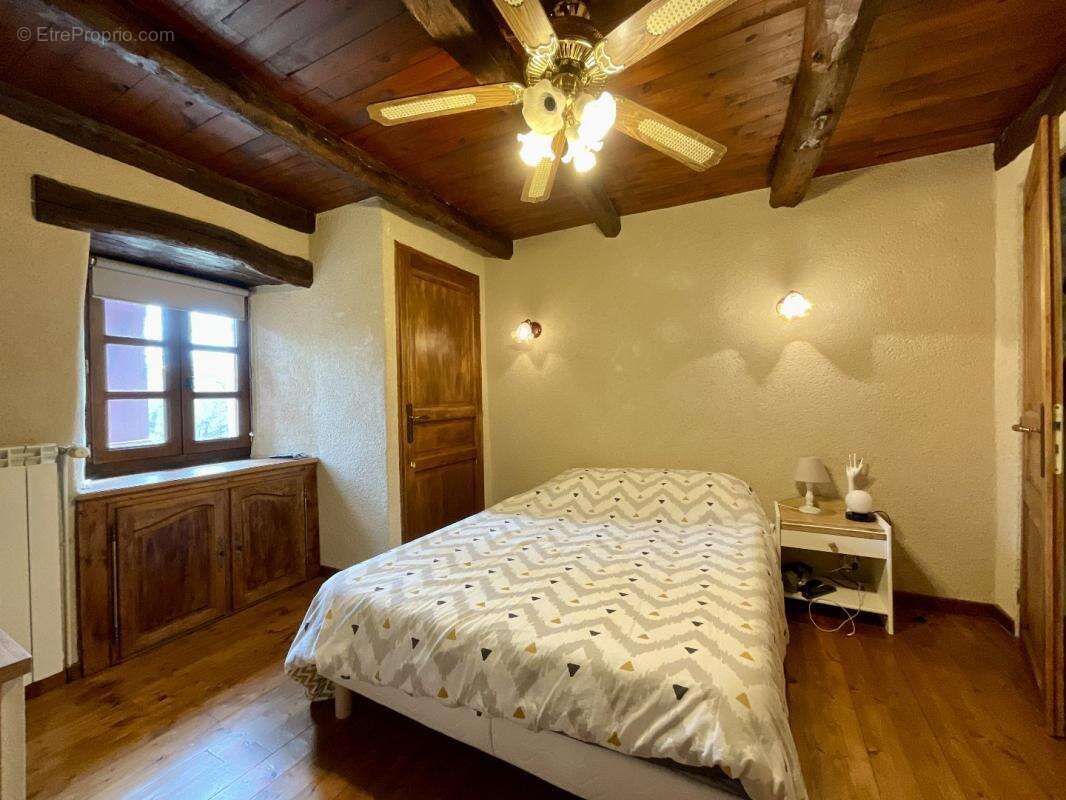 Maison à SALVAGNAC-CAJARC