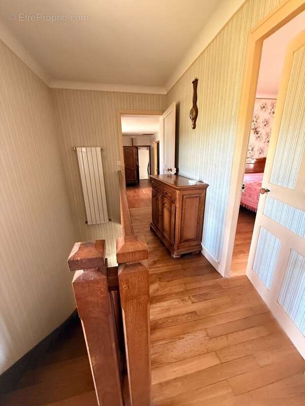 Maison en pierre de 126m², 4 chambres, avec grange 65 000 € - photo 24