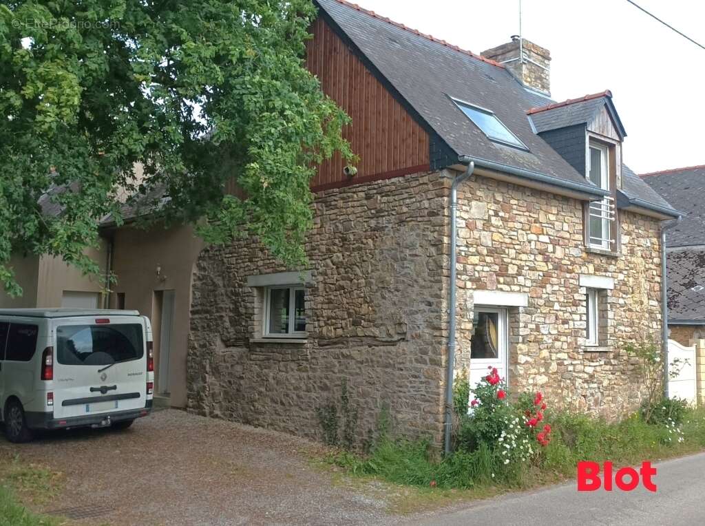 Maison à ERCE-PRES-LIFFRE