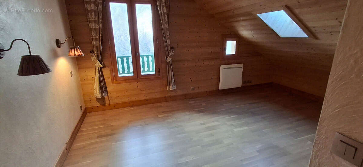 Maison à QUEIGE