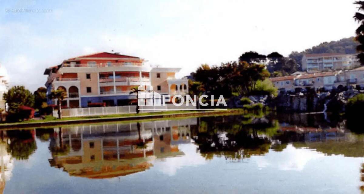 Appartement à LE CANNET