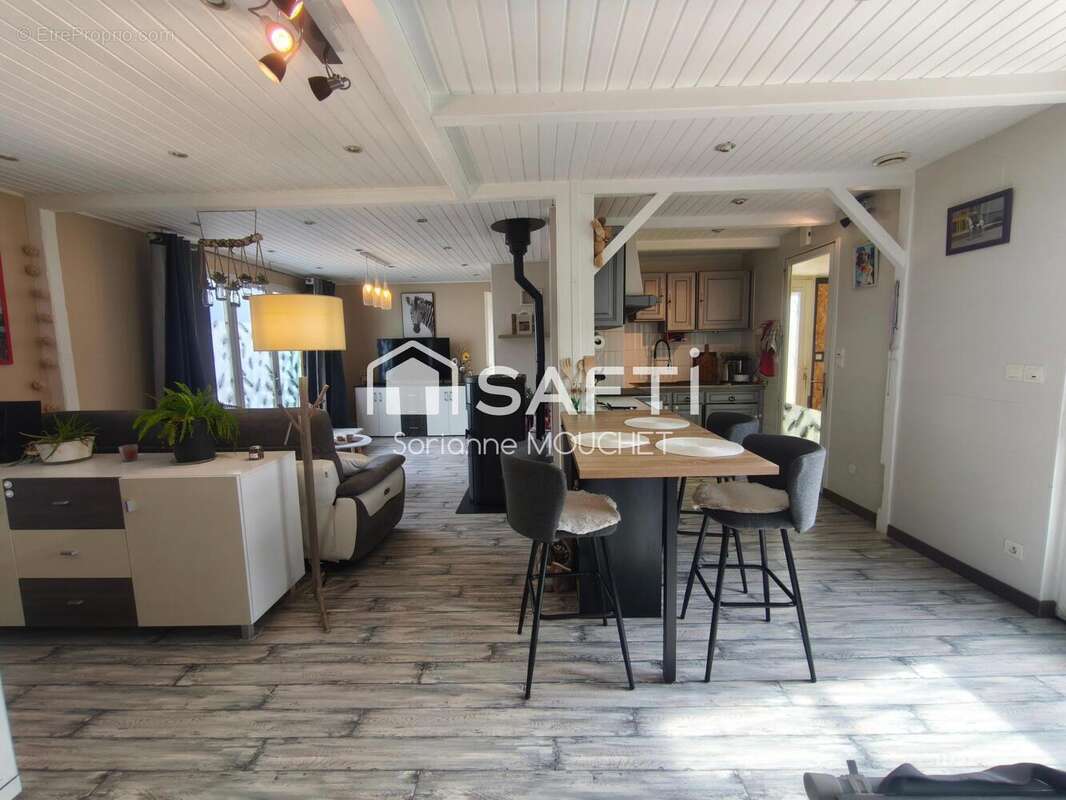 Photo 2 - Maison à BONDEVAL