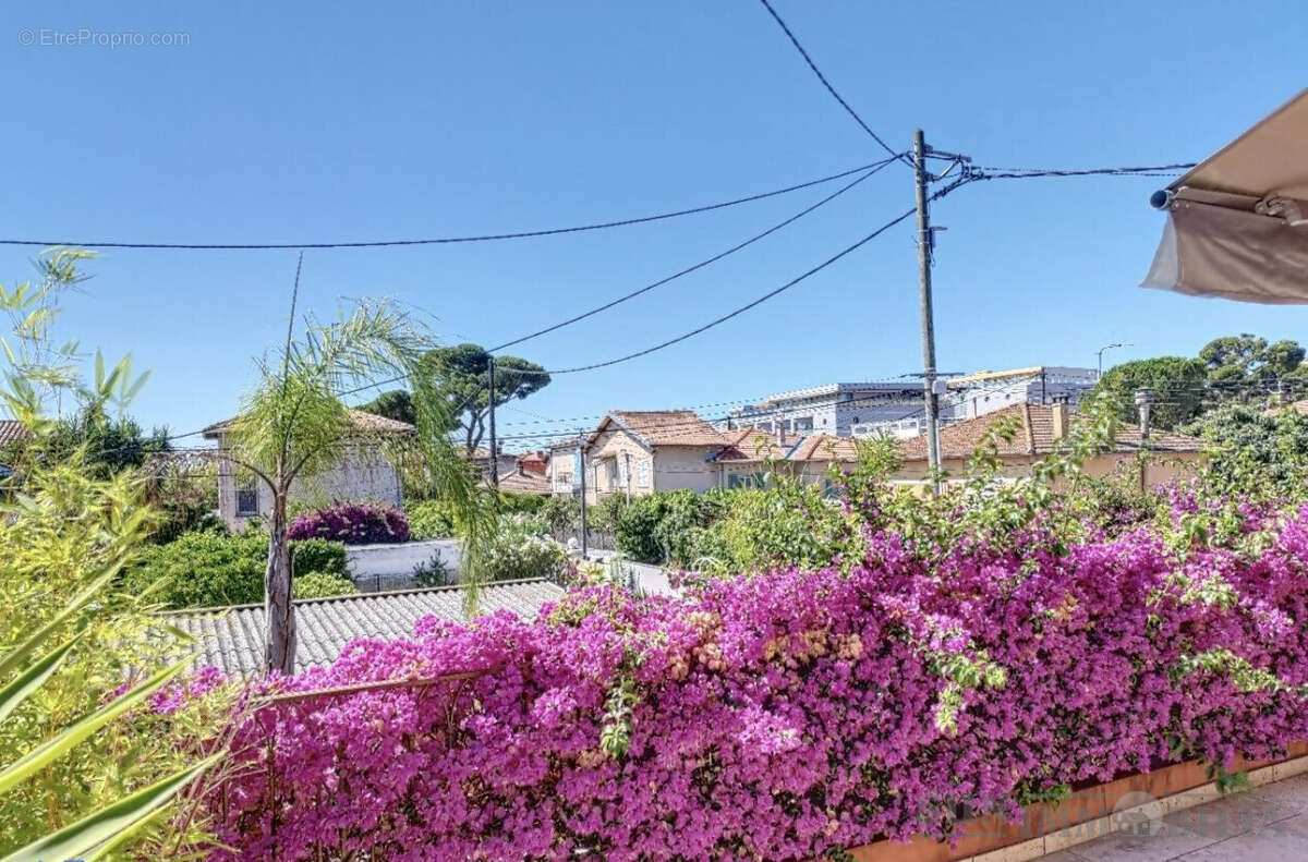 Maison 165 m² à Cagnes-Sur-Mer  - photo 4