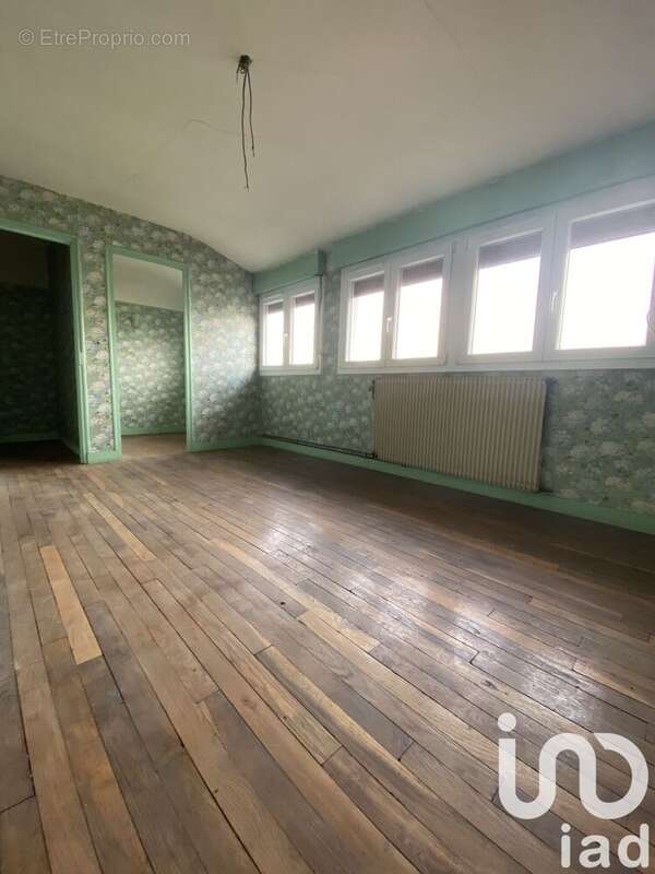 Photo 5 - Maison à LE COUDRAY-MONTCEAUX