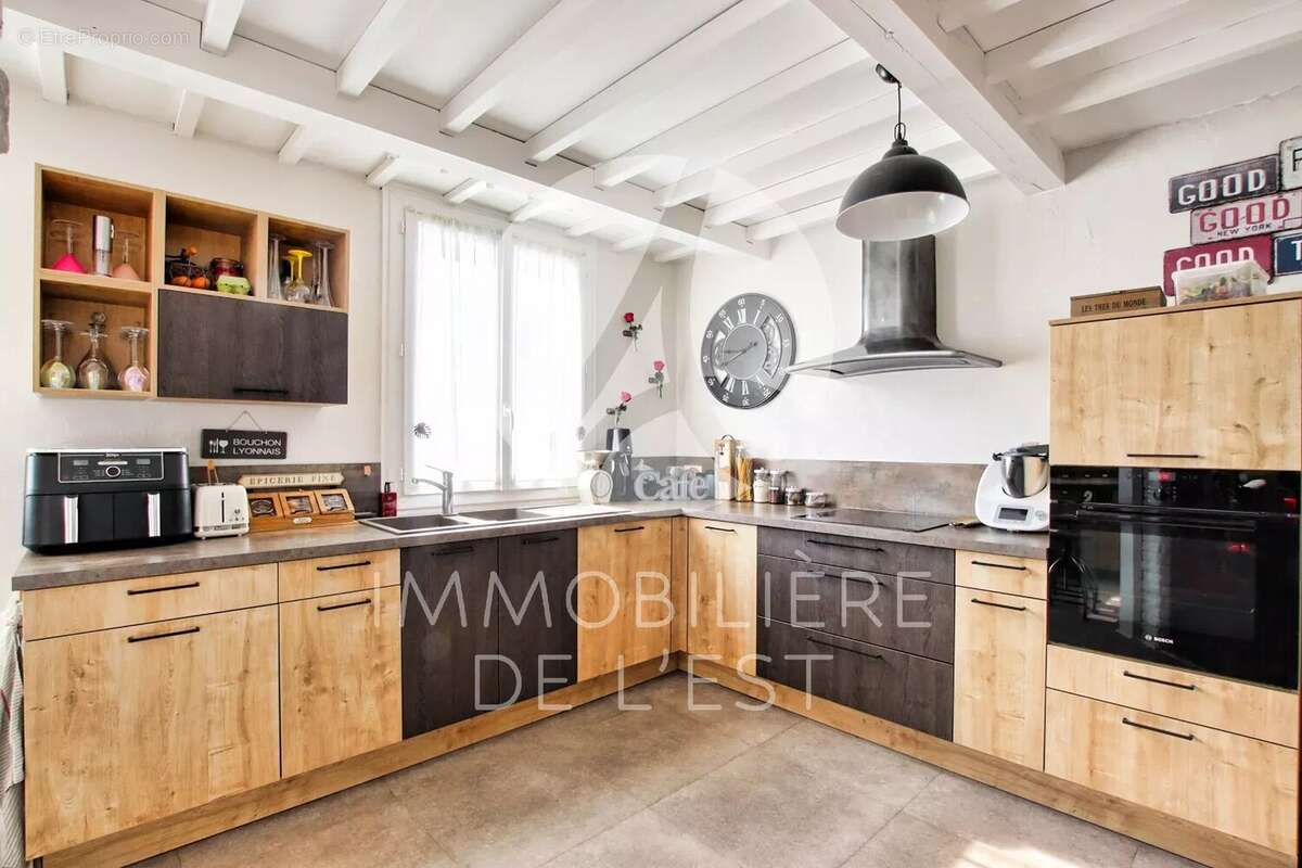 Appartement à LYON-8E