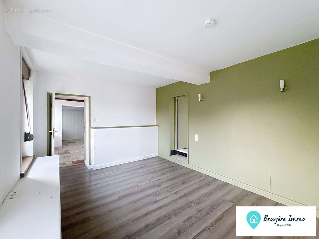 Maison à VIEUX-RENG