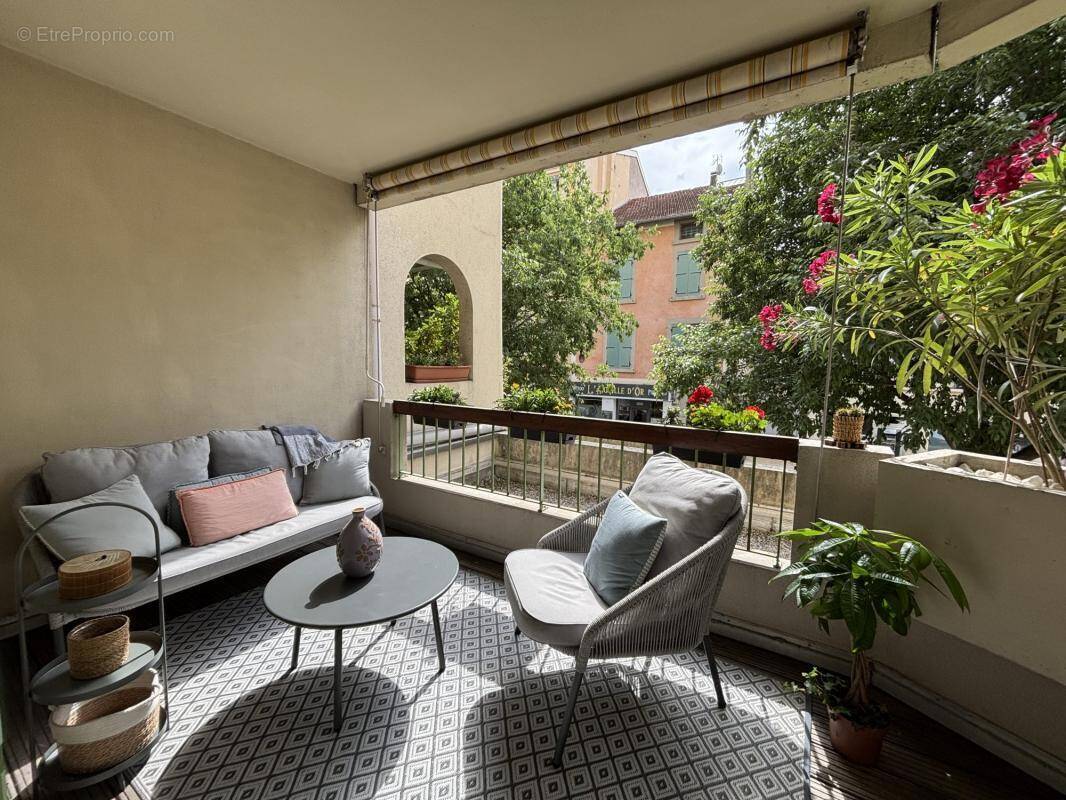 Appartement à BOURG-DE-PEAGE